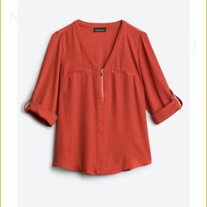 Fortune & Ivy - Rebekah Zippered Top Medium